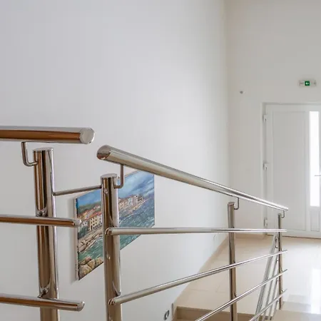 Apartment Zora 1 By Guide Moscenice